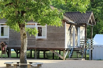 Base de Plein Air de Mézels – Séjours nature et aventures en Dordogne